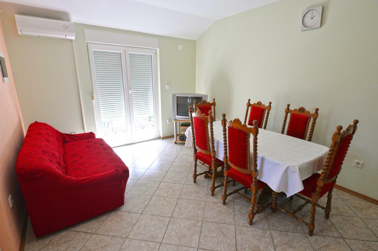 Apartmani Sime Betina  Εξωτερικό φωτογραφία