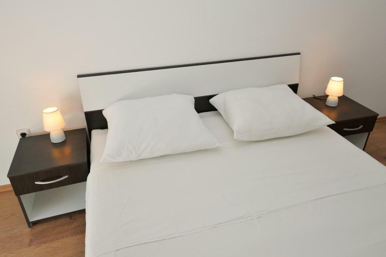 Apartmani Sime Betina  Εξωτερικό φωτογραφία