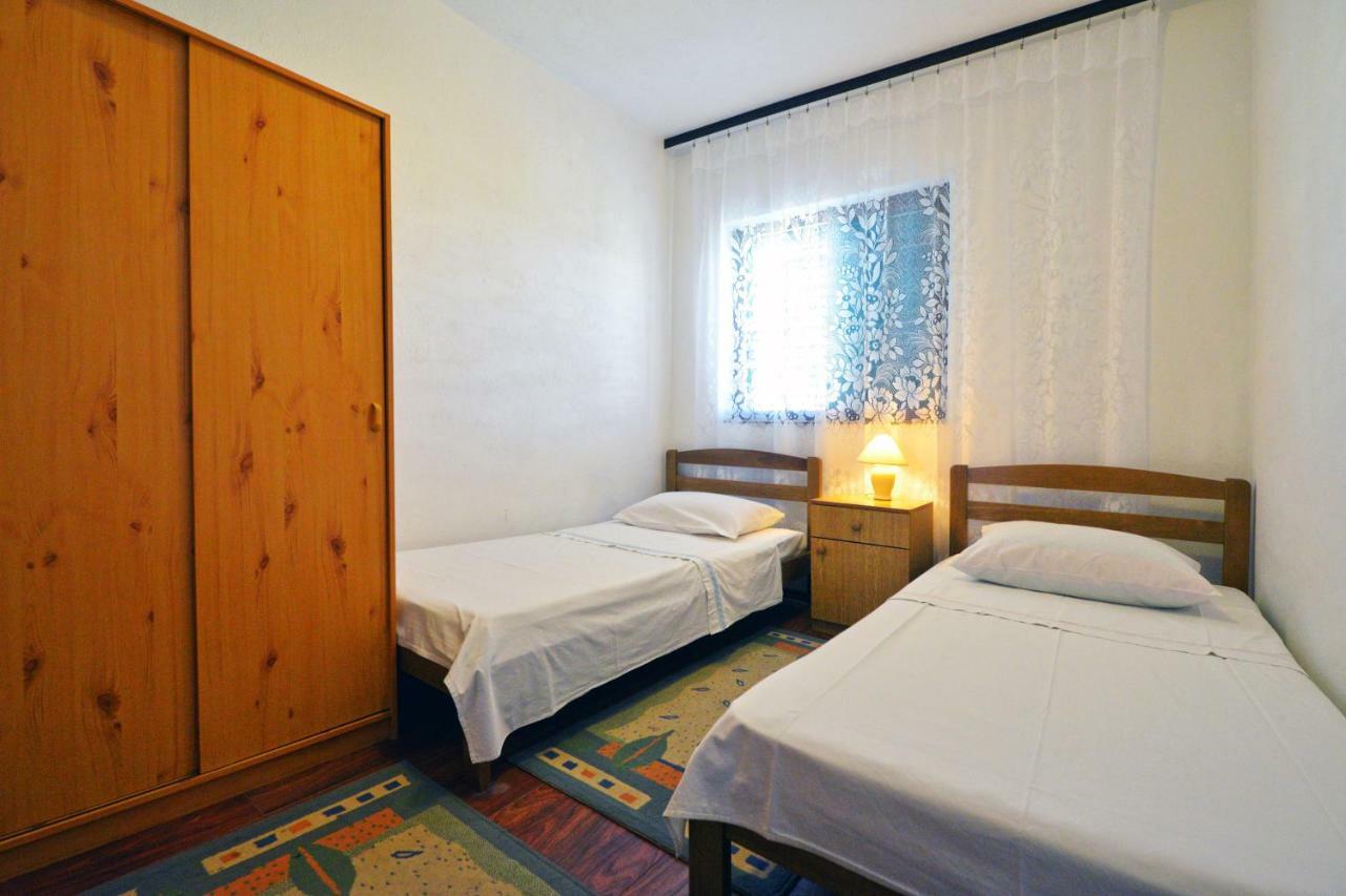 Apartmani Sime Betina  Εξωτερικό φωτογραφία
